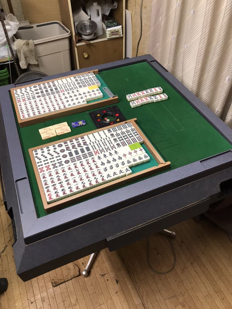 雀豪マーク3 全自動麻雀卓 電元 ジャンク全自動麻雀卓 点リーダー枠 直