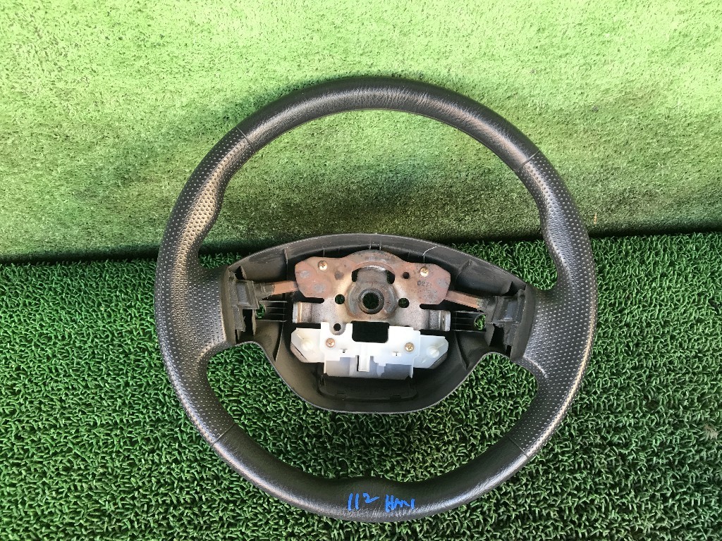 112 HM1　HM2　バモス　HH5　HH6　アクティ　ハンドル　ステアリング ステアリングホイール ハンドル 純正レザーハンドル 良品