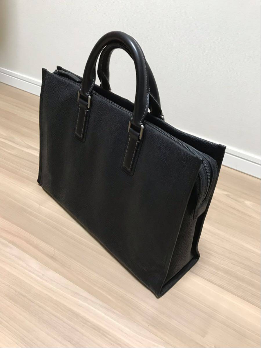土屋鞄 アルマスバッファロースクエアブリーフ 牛革 ブリーフケース