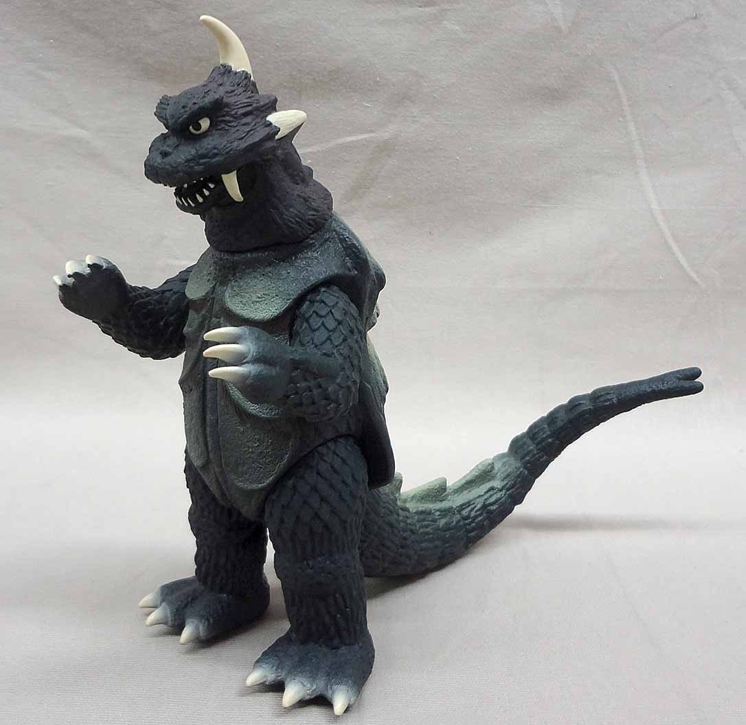 ウルトラ怪獣ソフビ ゴメス バンダイ ウルトラq Ad00 怪獣 宇宙人 売買されたオークション情報 Yahooの商品情報をアーカイブ公開 オークファン Aucfan Com