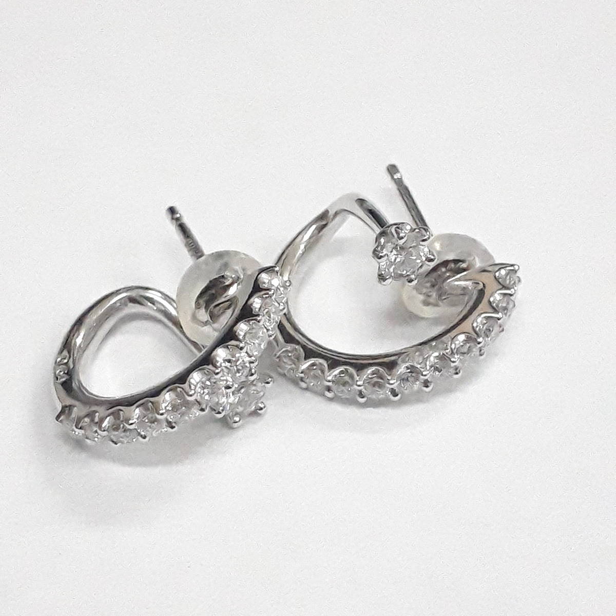 □小寺智子 ダイヤモンドピアス Pt900 0.64ct KODERA TOMOKO カシケイ 
