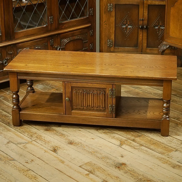 激安大特価，大人気 英国イギリスアンティーク家具 オールドチャーム ソファテーブル テレビ台 OLD CHARM 8734W(西洋)｜売買されたオークション情報、yahooの商品情報をアーカイブ公開 - オークファン 西洋