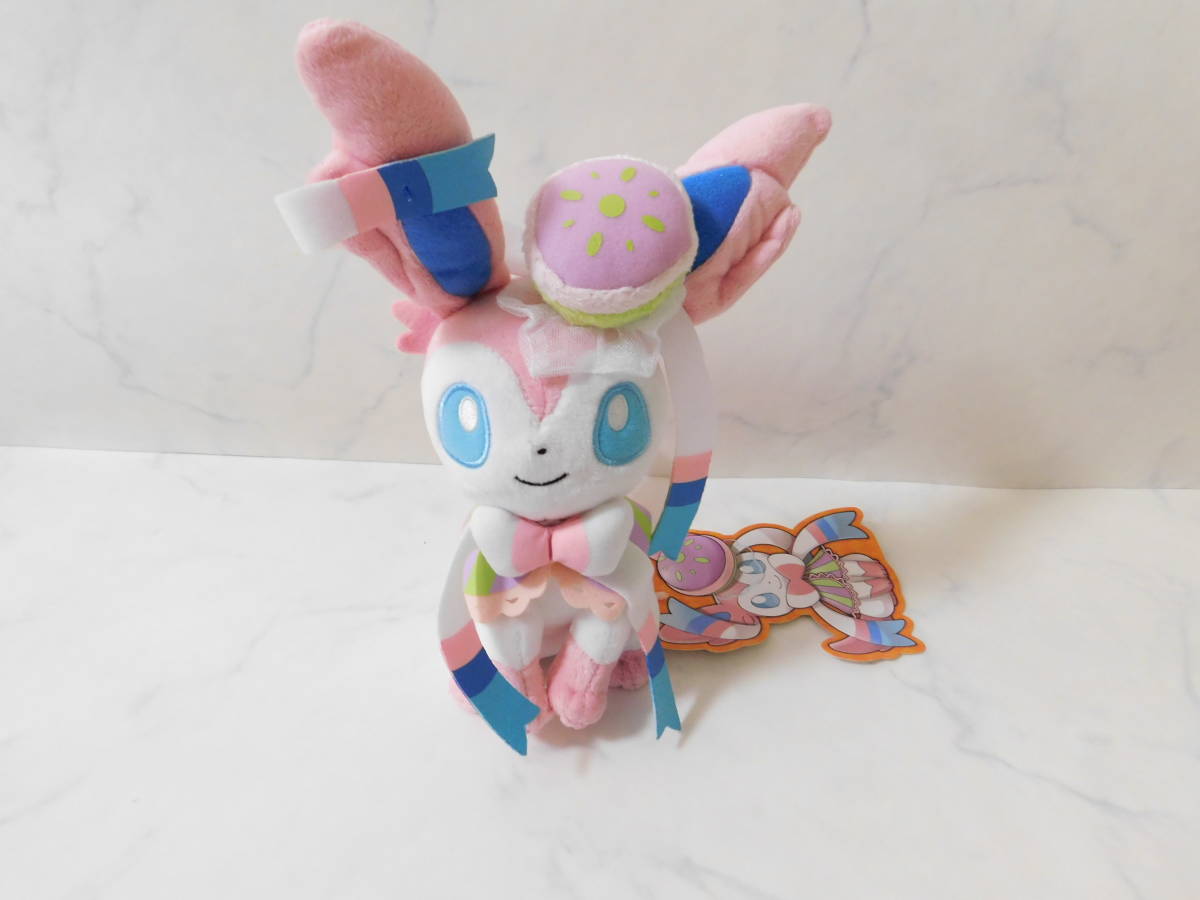 ぬいぐるみ ニンフィア Are We TEAM ポケモンセンター TREAT ポケモン