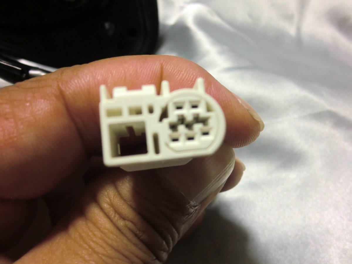 ★★★２００系ハイエース・トヨタ純正 ・Ⅰ型・二型・三型・四型・五型用 ・ メッキドアミラー・右側・売り切り★★★_7