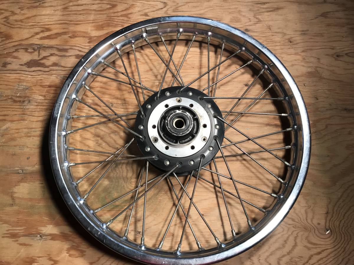 純正 当時物 KAWASAKI Z1/Z2 フロントホイール TAKASAGO 1.85X19 4G