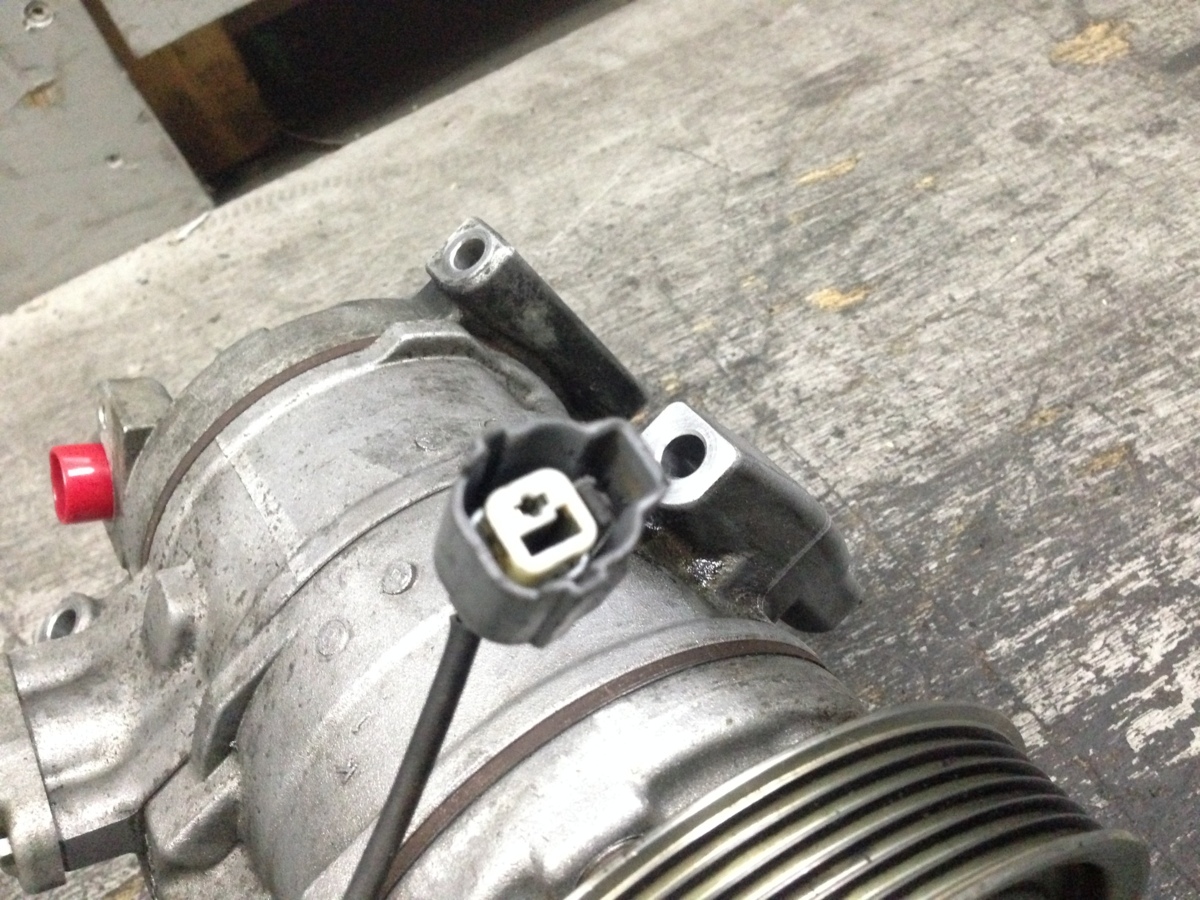 エリシオン RR3 クーラーコンプレッサー 38810-RKB-003 エアコン