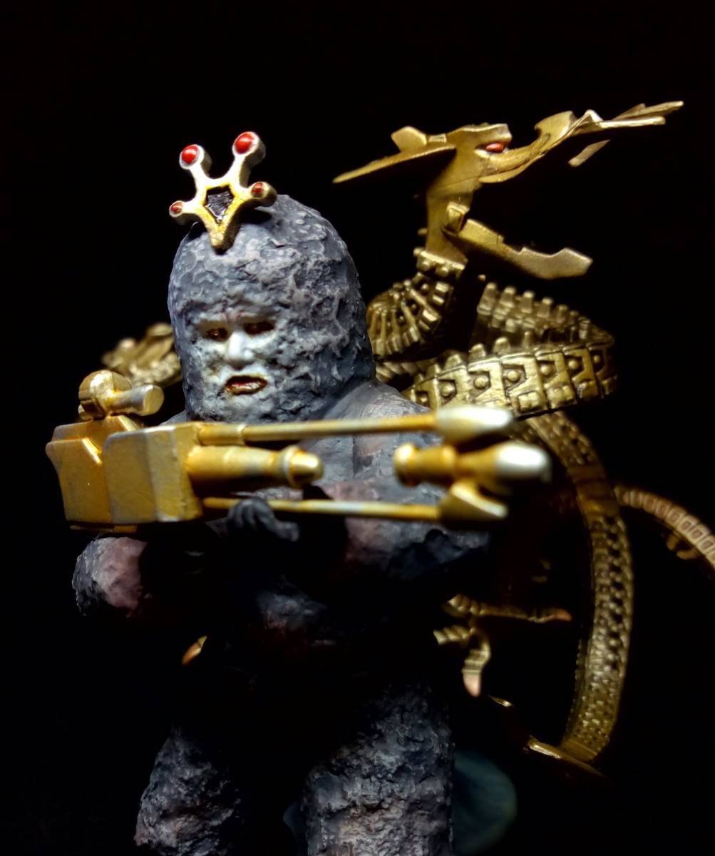 0 ウルトラ怪獣シリーズ ウルトラマン ナース HG リペイント