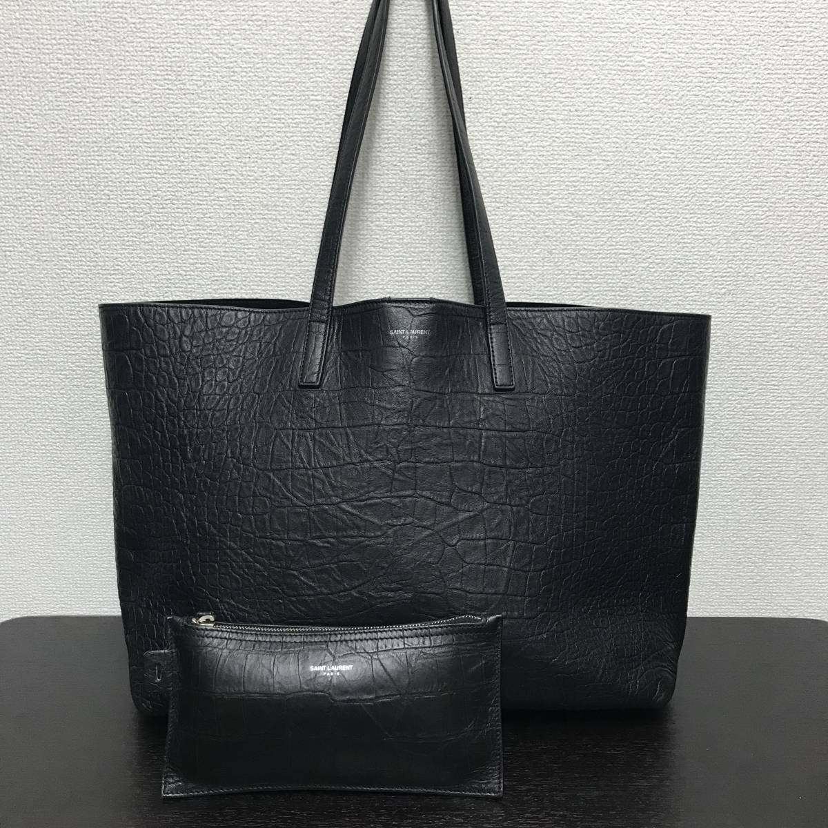 イヴサンローラン　トートバッグ　黒　ポーチ付き　美品！