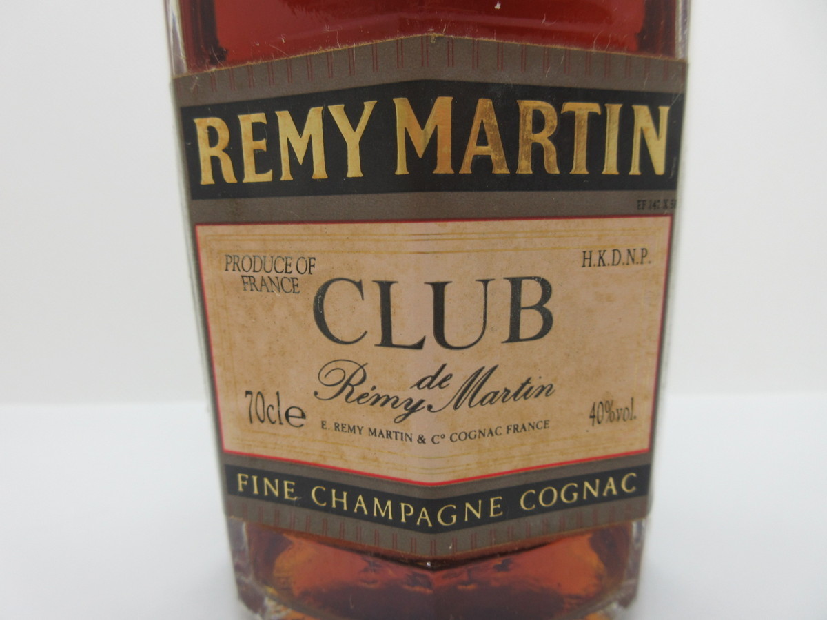 レミーマルタン CLUB コニャック 70cl 40% 箱付 未開封 古酒 レミーマルタン クラブ REMY MARTIN CLUB 700ml 40% コニャック