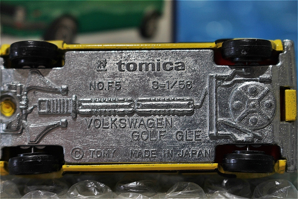 で最短翌日お届け トミカ 外国車シリーズ 当時物 NO.F5 フォルクスワーゲン ゴルフ GLE VOLKSWAGEN GOLF 青箱 日本製 メイドインジャパン 美品