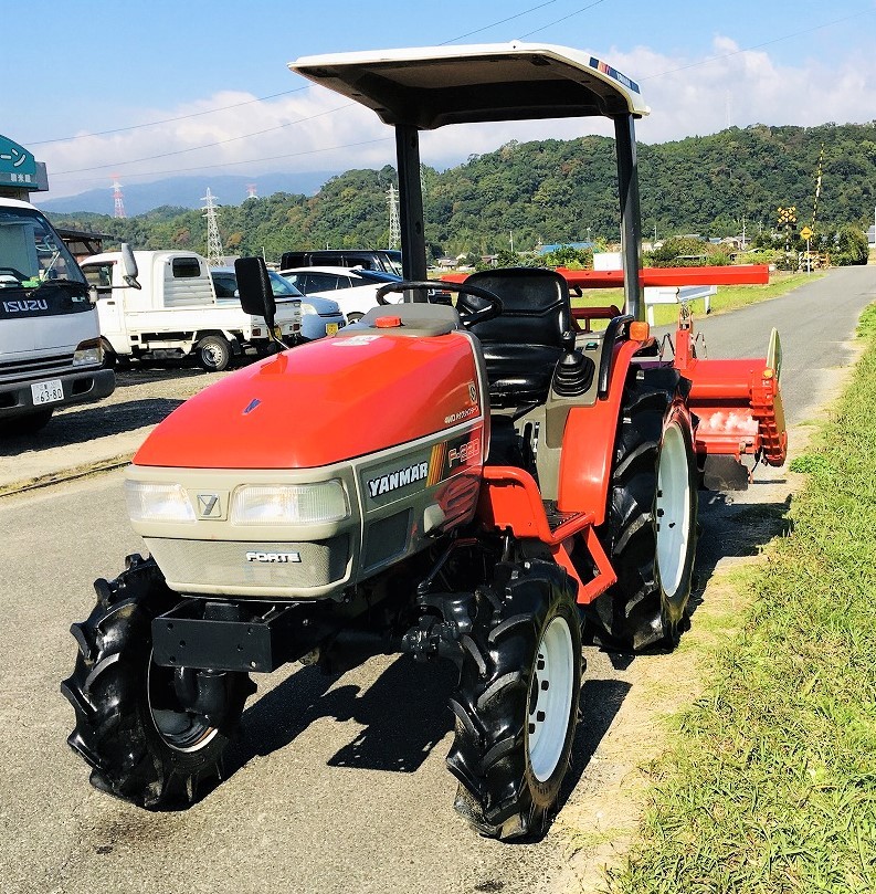 ヤンマー 18馬力 4WD トラクター 整備済み品 869h F-180 自社配送可 