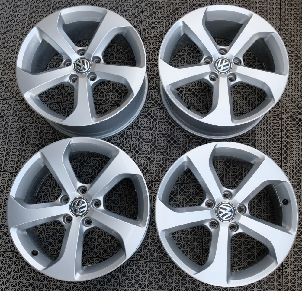 車 ゴルフ7.5 ハイラインマイスター 純正アルミホイール 17インチ ②