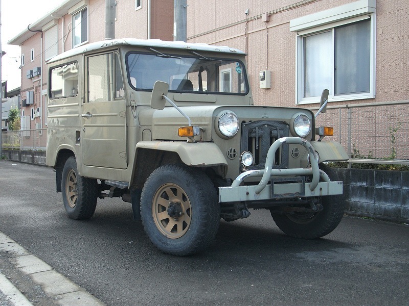 三菱 三菱ジープ □売り切り□昭和51年 ハードトップ□旧車□書類あり 
