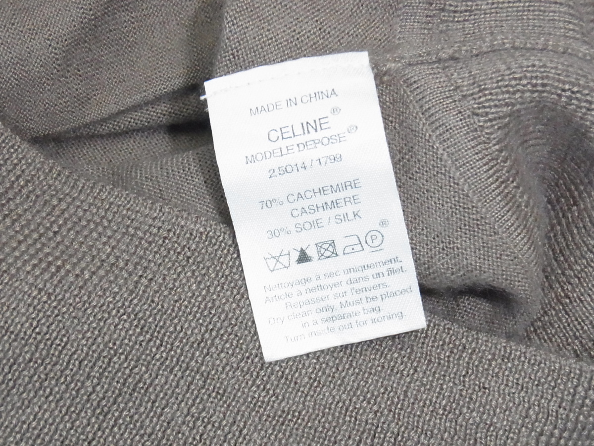 セリーヌ Celine 半袖カーディガン ジャンク ノースリーブ レディース カーキ サイズm カシミア シルク 虫食いあり 全体良品 ジャケット 上着 売買されたオークション情報 Yahooの商品情報をアーカイブ公開 オークファン Aucfan Com