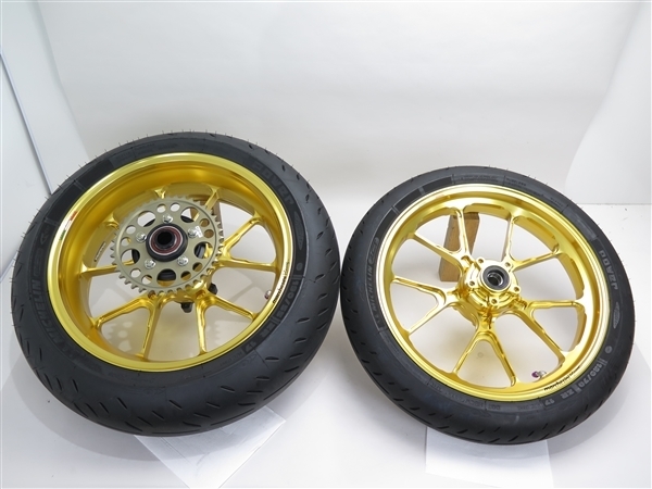 格安，得価 GSX1300Rハヤブサ/GW71A マルケジーニ アルミ鍛造 M10S Kompe-Evo 前後ホイールセット S1121A18 06年式/前期(セット)｜売買されたオークション情報、yahooの商品情報をアーカイブ公開 - オークファン スズキ用