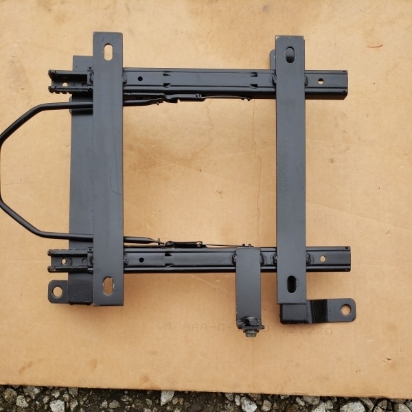 ジムニー　JB23 スパルコシートレール　中古