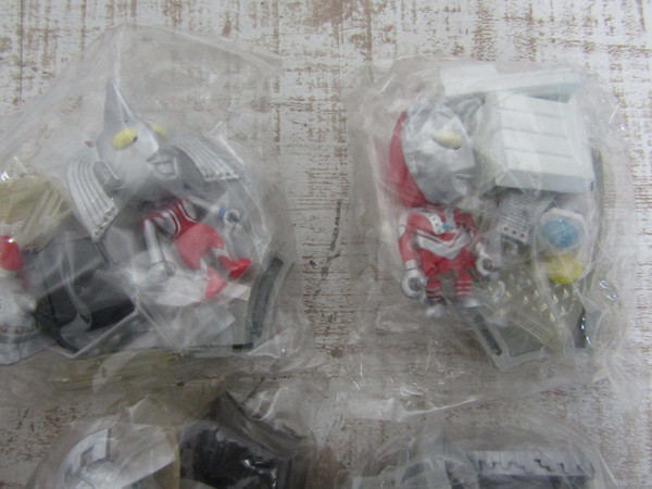 レア ガチャダマ ウルトラの国プレイセット 全6種セット □z158 【未開封】ウルトラの国プレイセット 全6種揃 47個 ガチャダマ