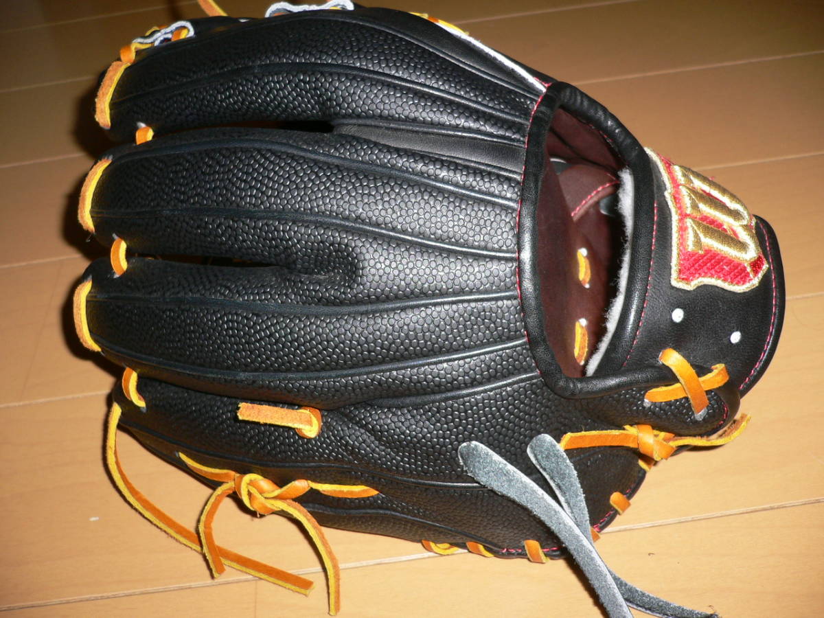 *新品 ウイルソン スタッフ 硬式 内野手用 デュアル グローブ ブラックSS 90SS WTAHWDD5V ベースボール 野球 Wilson グラブ INFIELD* Wilson 硬式用 Staff 916F ブラック 型つけ無料！MLB人人気モデルウィルソン