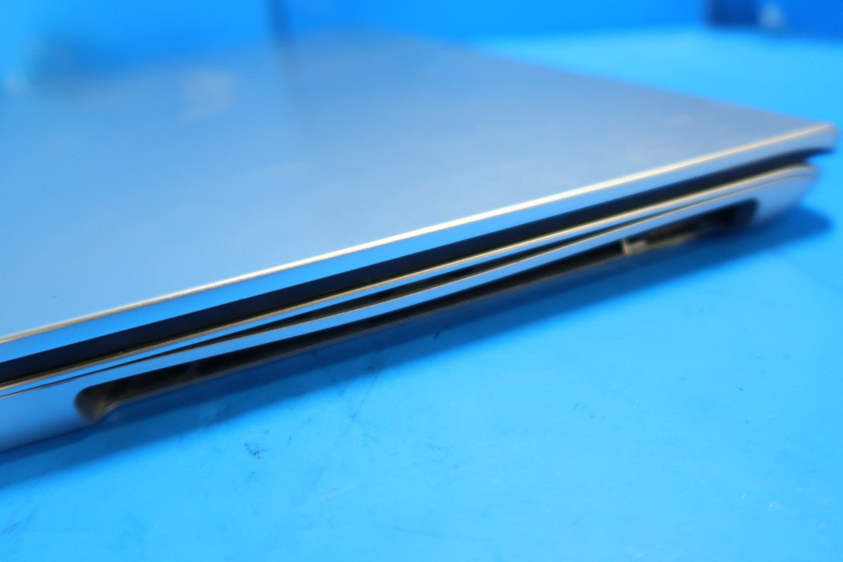 VAIO「SVF15A18CJS」i7・Windows11+MSOffice