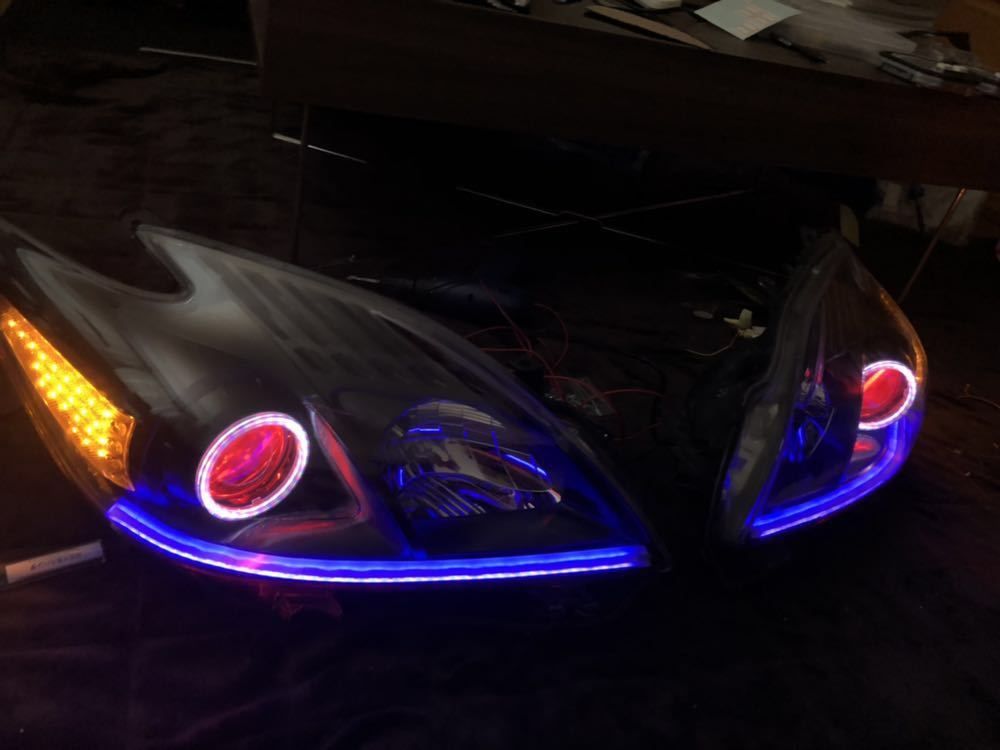 30プリウス ワンオフ 加工ヘッドライト 7色 RGB 車 30プリウス ワンオフ 加工ヘッドライト 7色 RGB