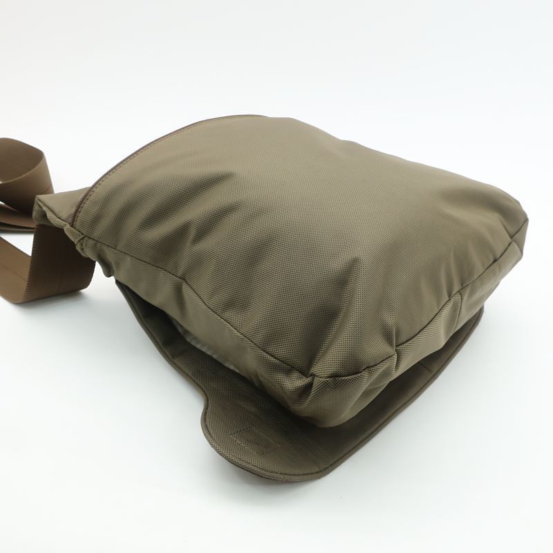 TUMIトゥミ ビジネスバッグ 美品 5112MSS カーキ×ダークブラウン 