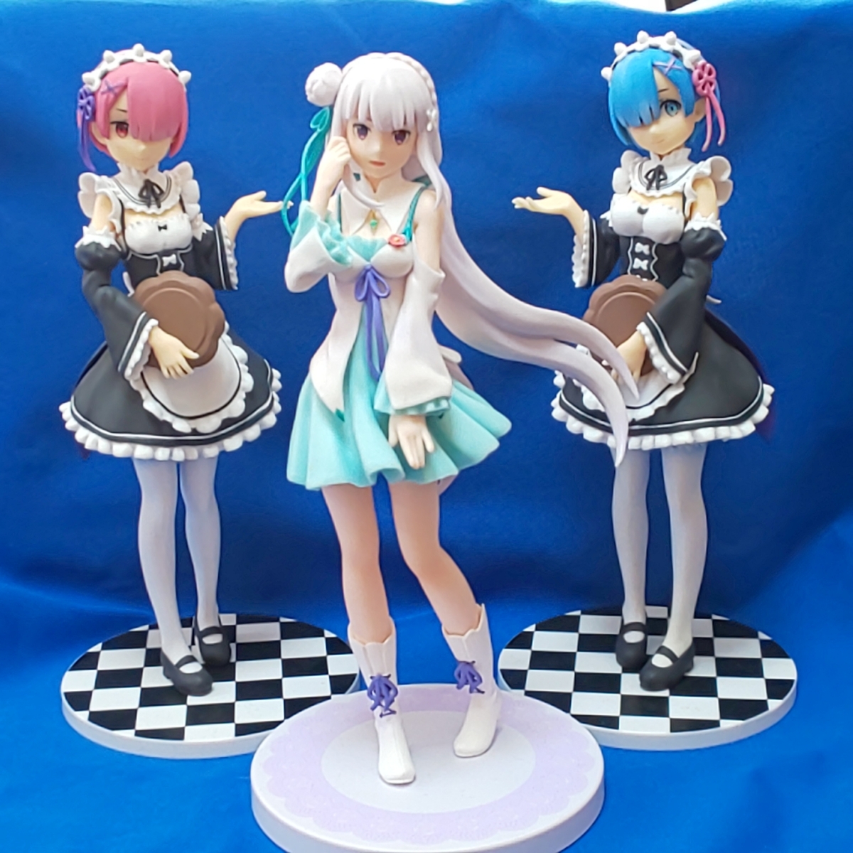 Reゼロ エミリア ラム レム プレミアム フィギュア 夏の日のキミに 3