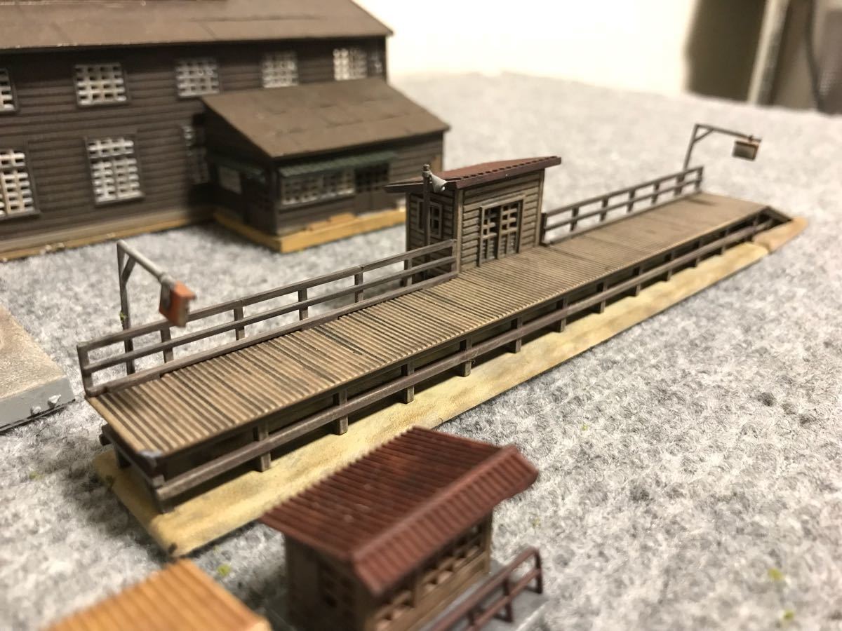 Nゲージ ジオラマ ジオコレ ストラクチャー 鉄道模型 「煙突のある街