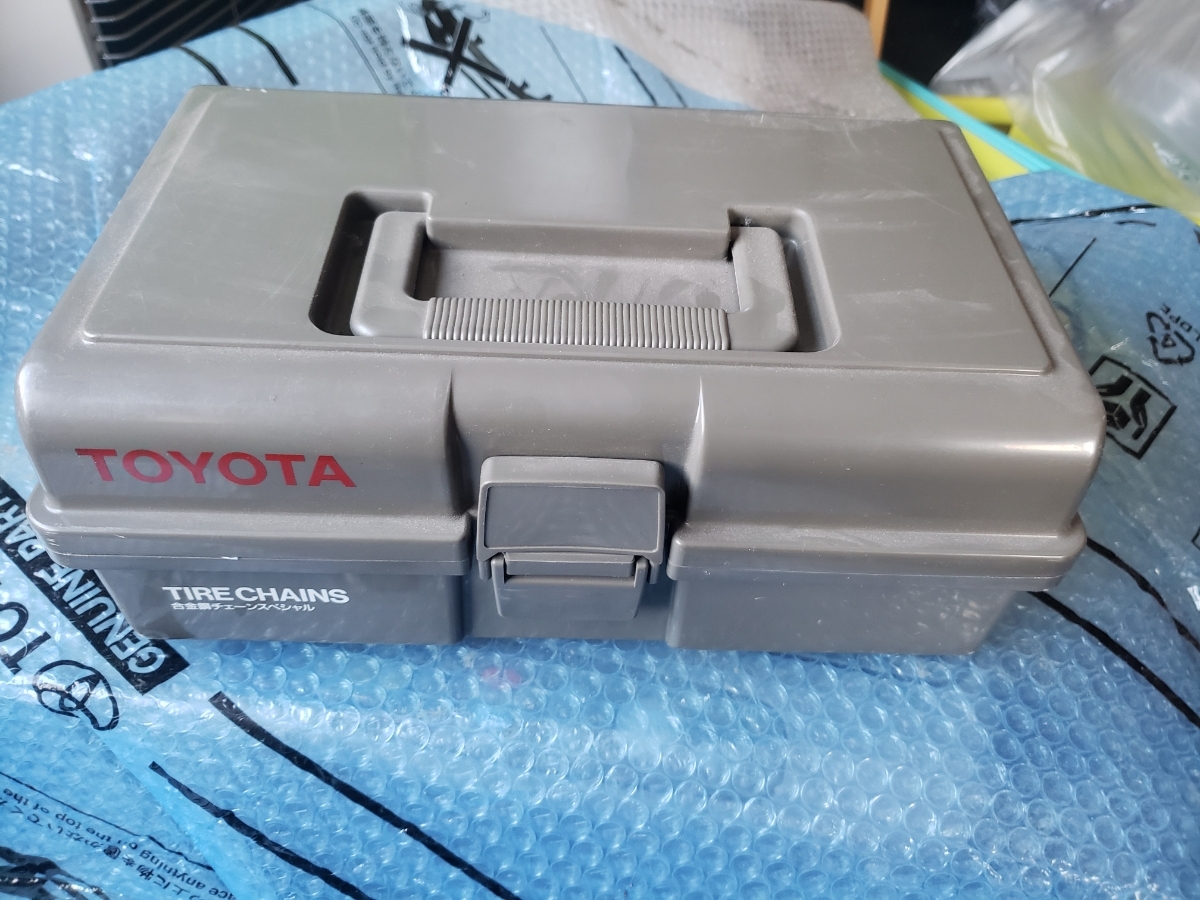 安い，お得 トヨタ純正 タイヤチェーン 合金鋼 金属チェーン 235/60-16 225/60-17 08325-11140 クラウン マジェスタ(金属チェーン)｜売買されたオークション情報、yahooの商品情報をアーカイブ公開 - オークファ 金属チェーン