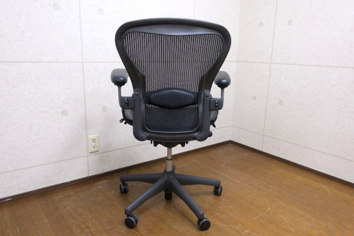 ランバーサポート アーロンチェア ハーマンミラー アーロンチェア専用 クラシック フル装備 楽天ランキング受賞 HermanMiller 社外品 互換性 : B 可動肘 アーロンチェアの使い方 クラシック・カーボン |