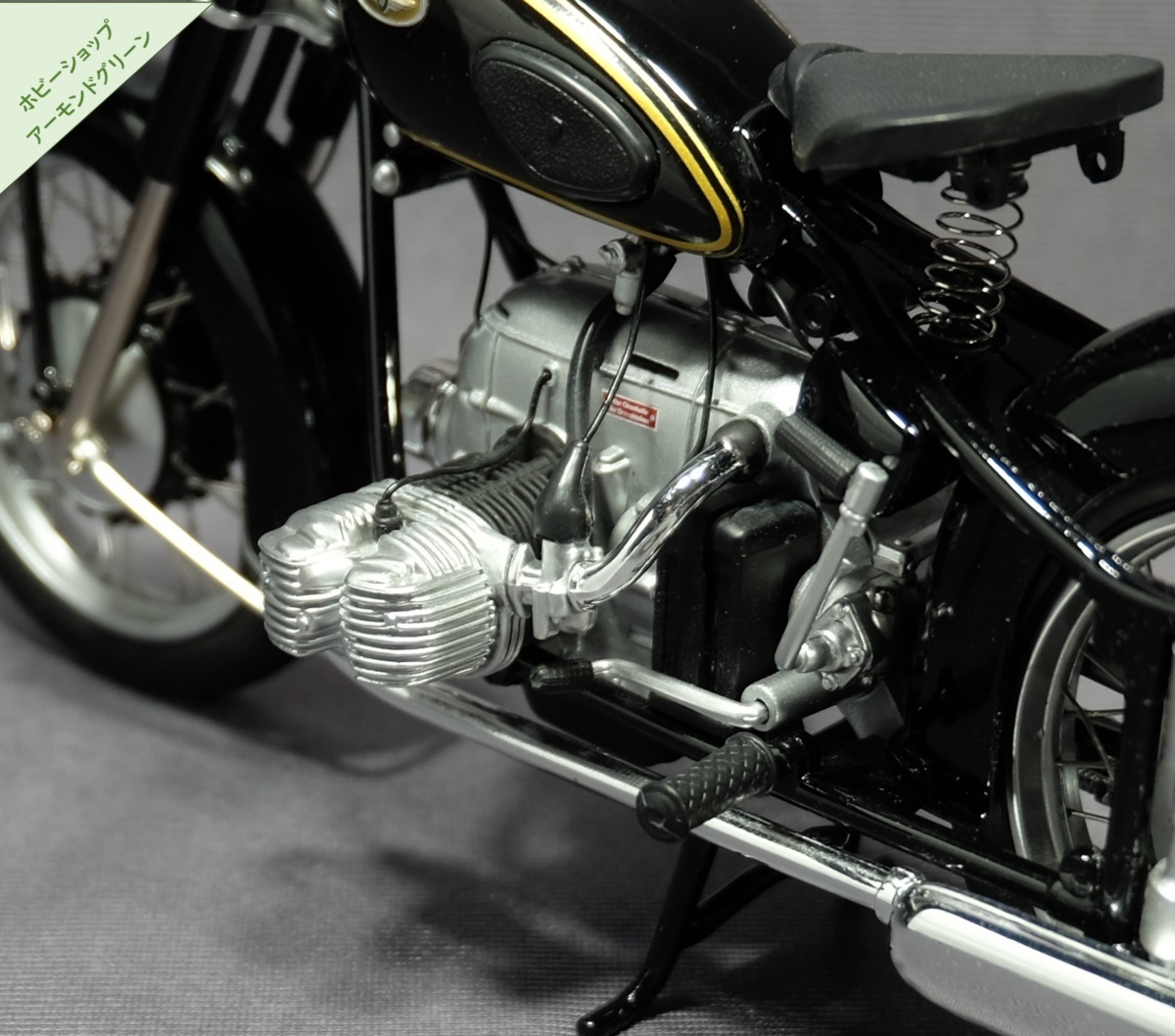 1/10 Zundapp／ツェンダップ KS 601 ブラック〔Schuco/シュコー〕