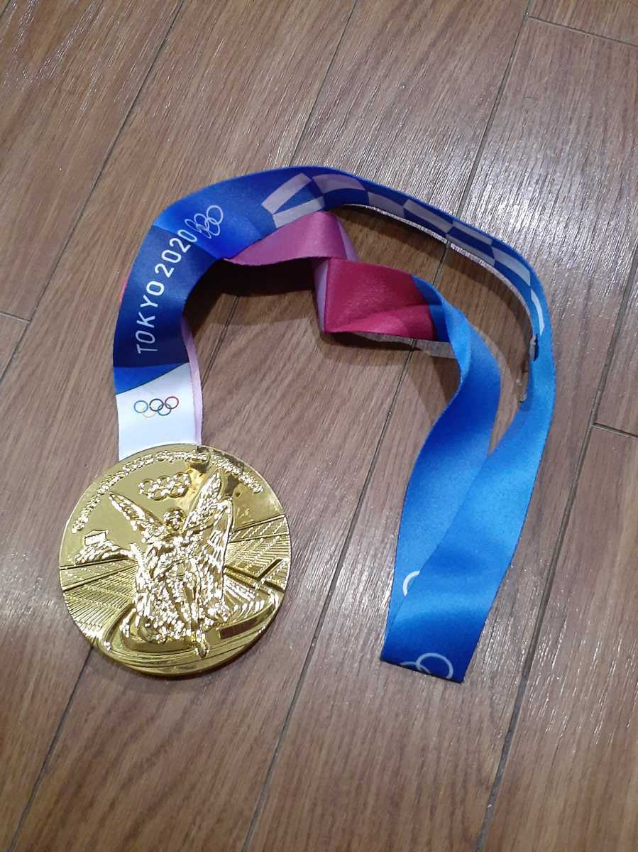  TOKYO2020 東京オリンピック 金メダル レプリカ ゴールド GOLD 記念品 優勝(オリンピック)｜売買されたオークション情報、yahooの商品情報をアーカイブ公開 - オークファン オリンピック