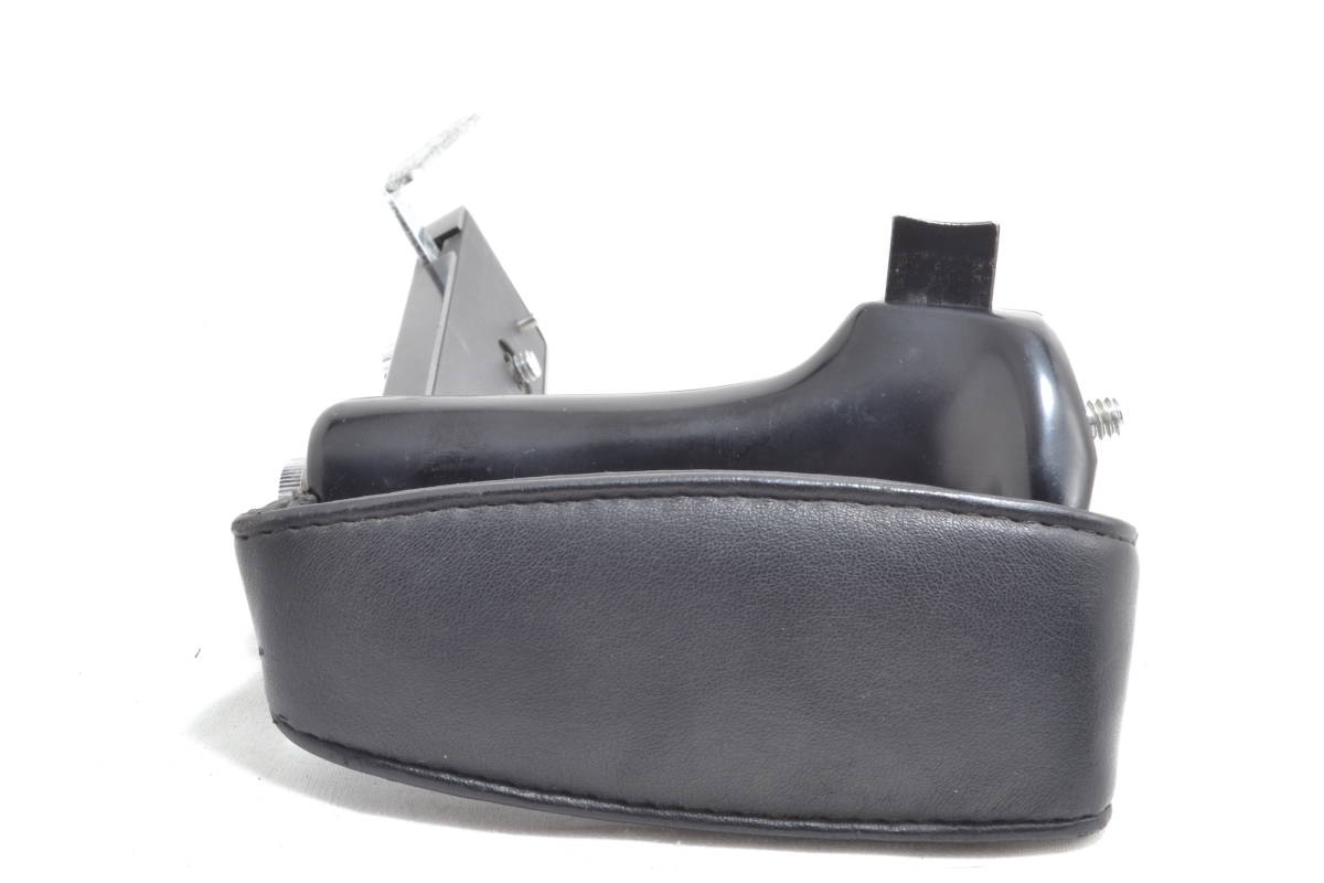 Mamiya Holder for L-Grip Deluxe Grip + Box C330 M645 & RZ67