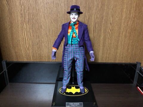ジョーカー DX08 1/6 ホットトイズ HOT TOYS THE JOKER バットマン
