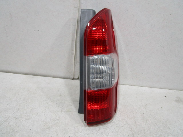 【格安，品質保証】 トヨタ プロボックス NCP160 純正 右テールライト ICHIKOH 52-280 81551-52C40(テールライト)｜売買されたオークション情報、yahooの商品情報をアーカイブ公開 - オークファン トヨタ用