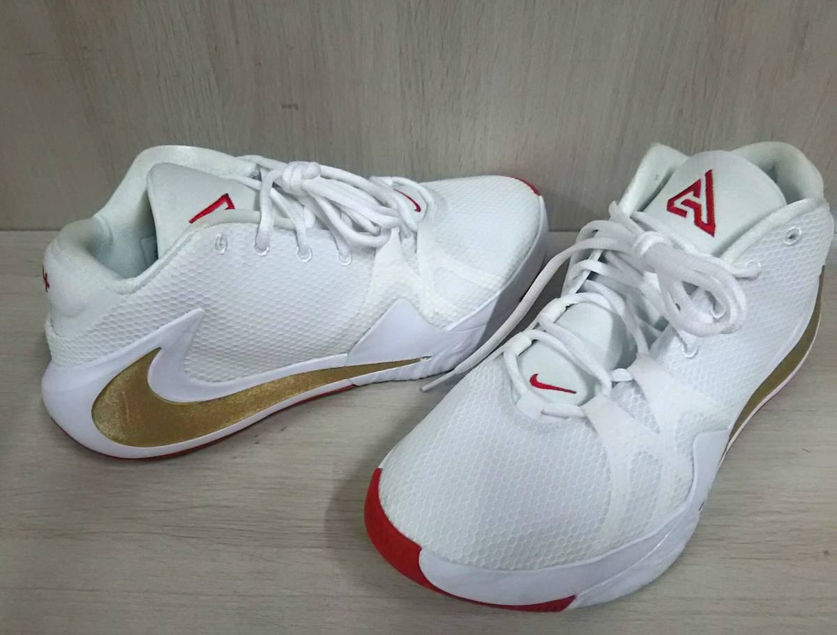 27 5cm Nike スニーカー Zoom Freak 1 ホワイト ゴールドロゴ Bq5422 100 ナイキ メンズ シューズ 箱無し 売れ筋商品 27 5cm 売買されたオークション情報 Yahooの商品情報をアーカイブ公開 オークファン Aucfan Com