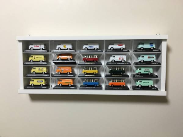  1/64ミニカーコレクションケース２０ ホワイト(乗用車)｜売買されたオークション情報、yahooの商品情報をアーカイブ公開 - オークファン 乗用車