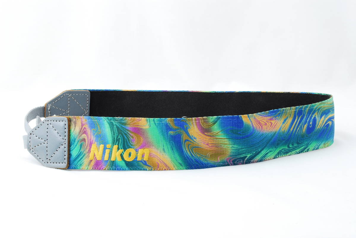 人気SALE，100%新品 レア Nikon ニコン カメラ ストラップ カラフル マーブル 幅4.5cm 青 紫 黄色 グリーン 刺繍文字 廃盤品 ビンテージ(その他)｜売買されたオークション情報、yahooの商品情報をアーカイブ公開 - オ その他