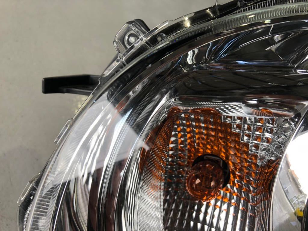 ダイハツ ムーブキャンバス ムーヴキャンバス 純正 LED ヘッドライト 