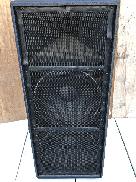 PEAVEY　スピーカー　DTH4215　ペア_1