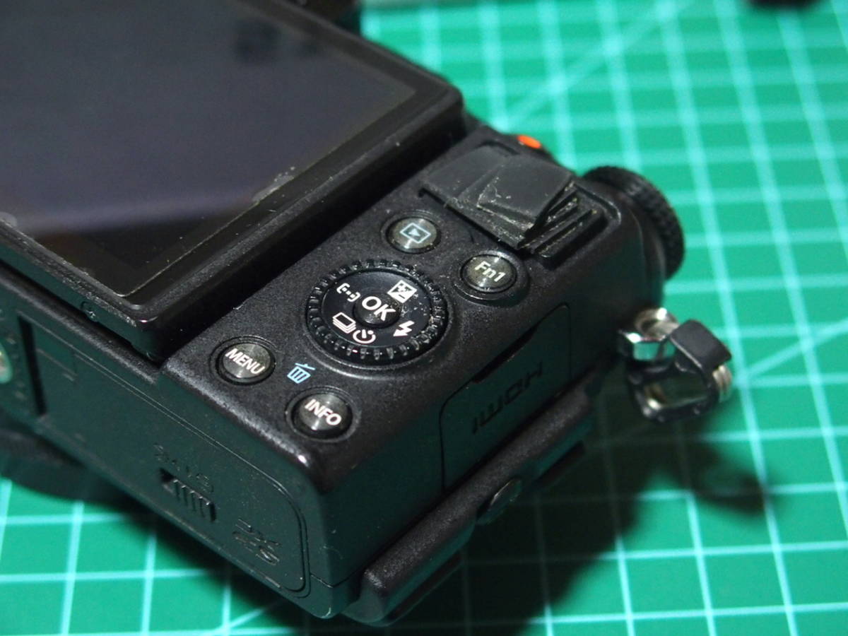 説明書付き】OLYMPUS STYLUS XZ-10 画面割れ有り 説明書付き】OLYMPUS