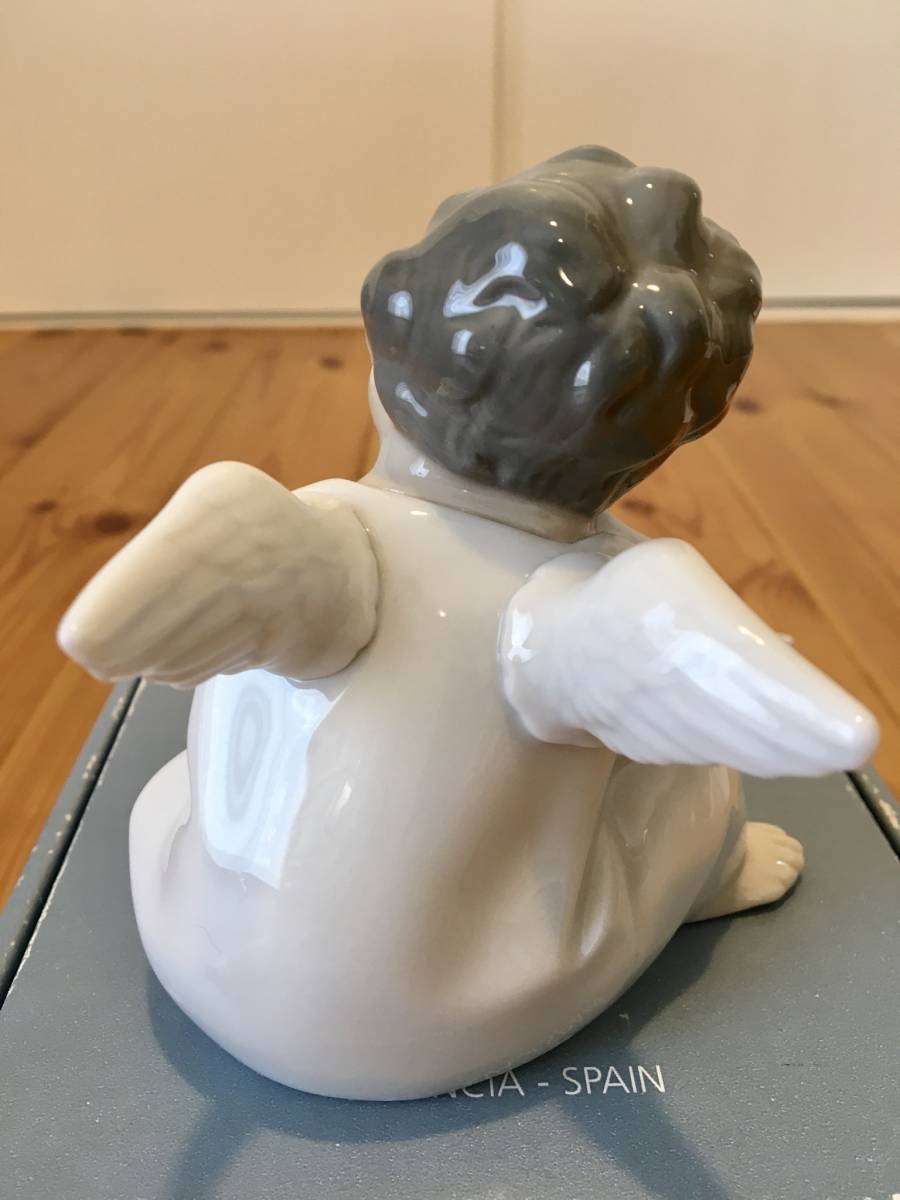 リヤドロ LLADRO | 天使の考えごと 天使の考えごと<なんとかなるよ