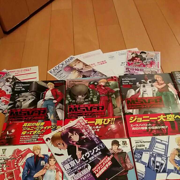 LAST HIMURO KYOSUKE GIGS 氷室京介 初回BOX限定盤 Blu-ray 氷室京介「KYOSUKE TAKU's 初回BOX限定盤BD GIGS〈初回BOX 氷室京介&frasl;KYOSUKE 氷室京介⁄KYOSUKE DVD GIGS初回BOX限定盤DVDの通販 ＧＩＧＳ＜初回ＢＯＸ限定盤