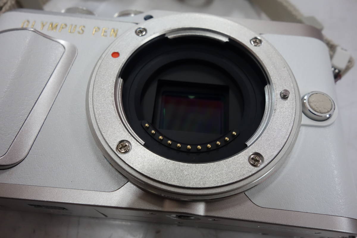 OLYMPUS E-PL9 バッテリーカバー破損あり 動作チェック済 SIUTATDSH