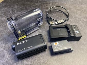 デジタルHDビデオカメラレコーダー　アクションカム HDR-AS15 充電器 ソニー SONY
