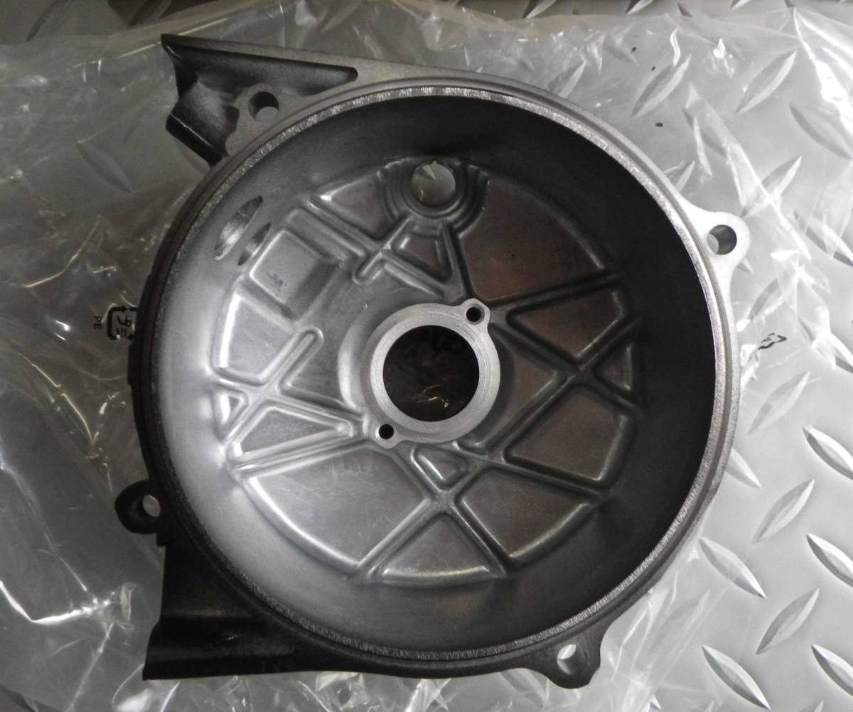 TLR200 ホンダ クラッチカバーのみ ε251224-181 MD09 (S58年式) 絶版 