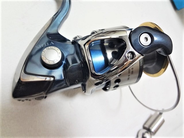 シマノ 01ステラ SW 8000PG（美品、箱・ケース・替スプール・ハンドル
