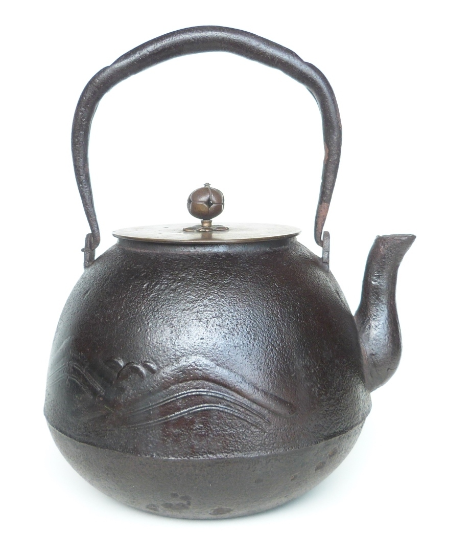 時代鉄瓶 雲龍文 高肉彫 荒磯岩肌造形 銅蓋 茶道具 煎茶道具 古美術品