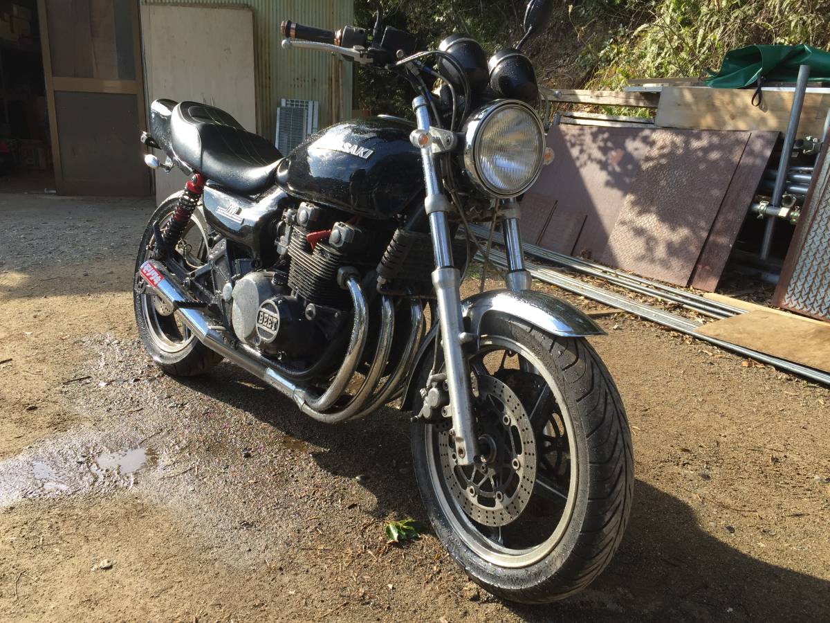 Kawasaki ゼファー400絶好調エンジン 実働外し。
