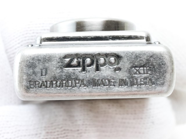 【人気SALE，最新作】 E715 ジッポー ZIPPO オイルライター U.S.TRADITIONAL 未使用 銀色
