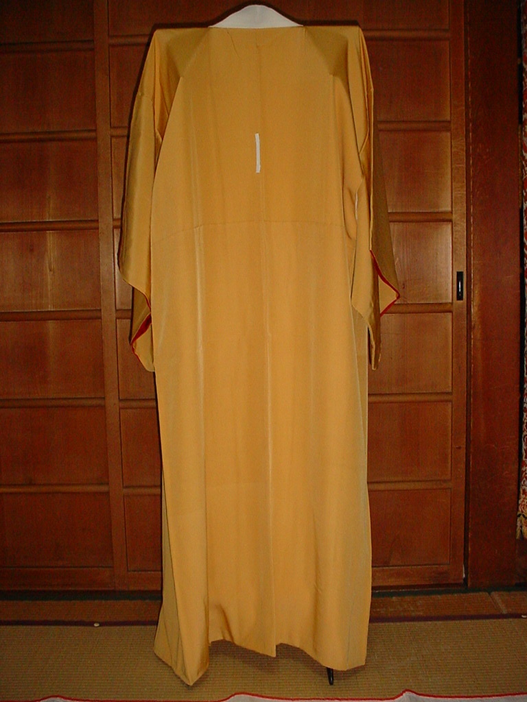 【定番人気，定番】 正絹 高級 長襦袢 袷 染分け お洒落長襦袢 仕立て上がり品 保管品(仕立て上がり)｜売買されたオークション情報、yahooの商品情報をアーカイブ公開 - オークファン 仕立て上がり